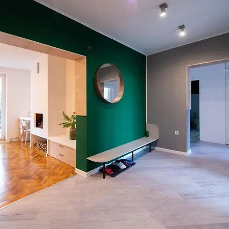 Apartment Grandview Brasov-3 Bedrooms, 1 Parking Place