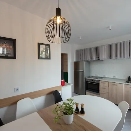 Grandview Brasov-3 Bedrooms, 1 Parking Place Braşov